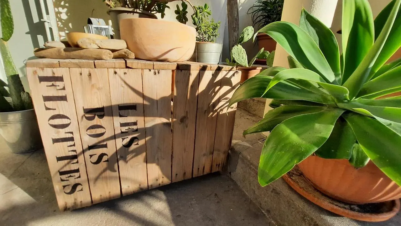 Homestay Les Bois Flottes . Plage De La Verne La Seyne-sur-Mer