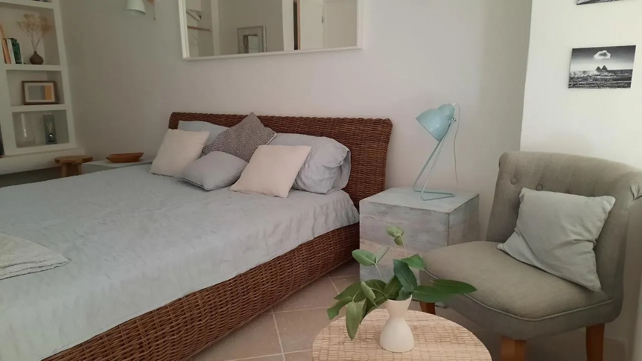 Les Bois Flottes . Plage De La Verne La Seyne-sur-Mer Homestay